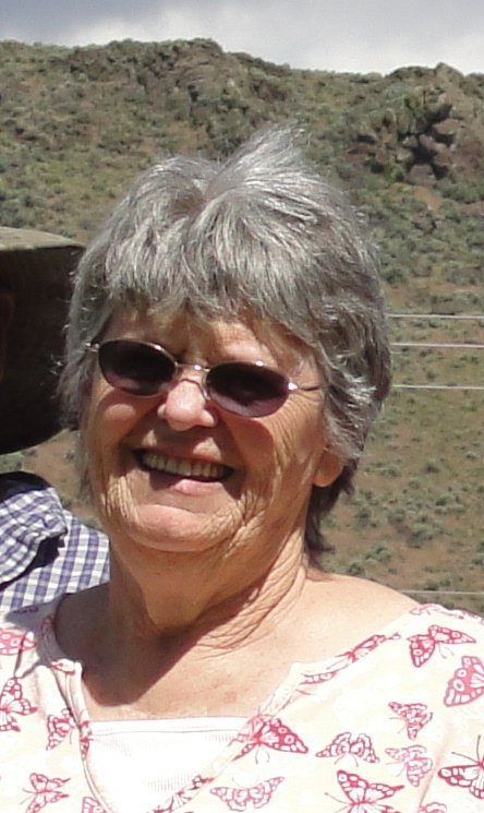 Beulah Rossberg's album, Profile Pictures