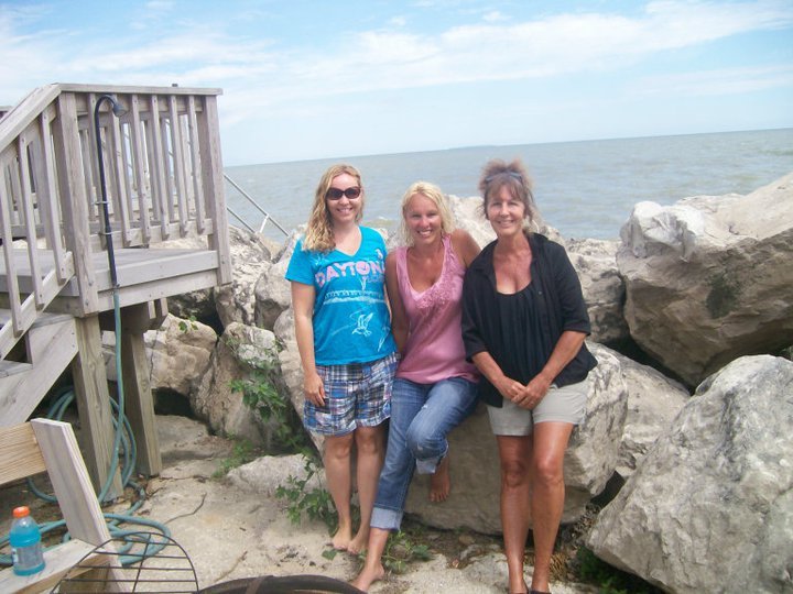 Jody Wagner Hedge's album, Jessi, Jody, and Mom