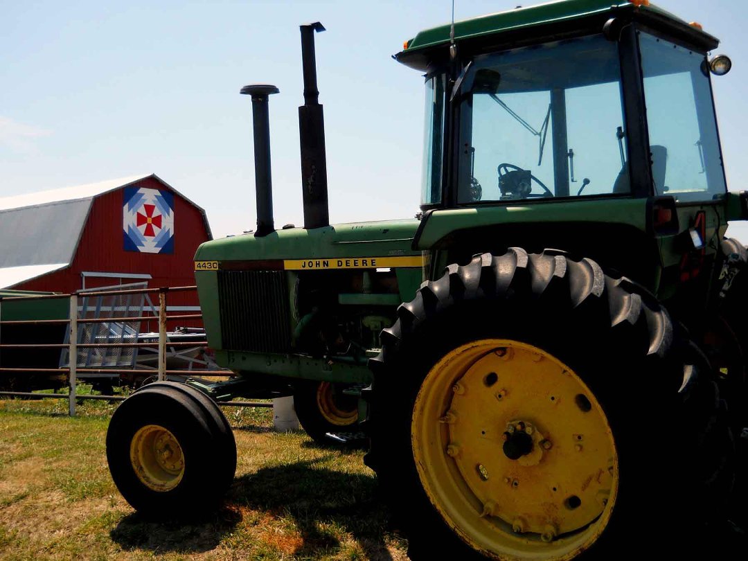 Dennis Weiser's album, Booneslick Barn Quilts