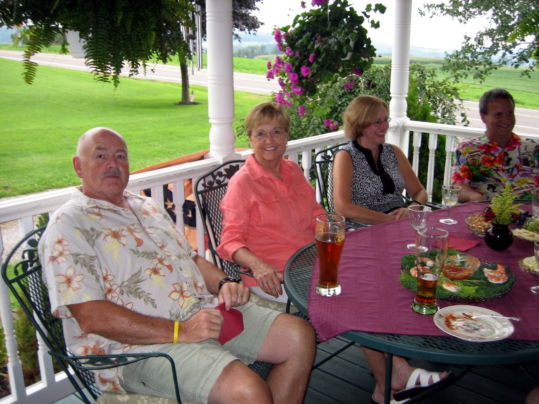 Bev Morris' album, Profile Pictures