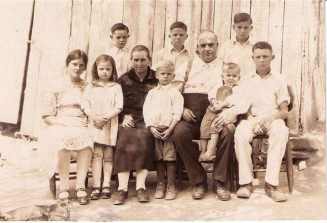 Thomas Dodd's album, A FEW OF MY FAMILY