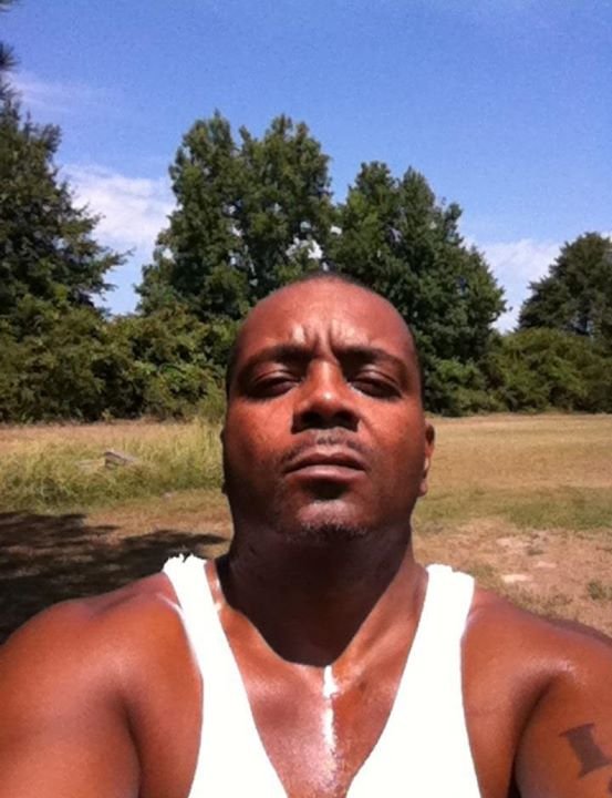Maurice Couch's album, Profile Pictures