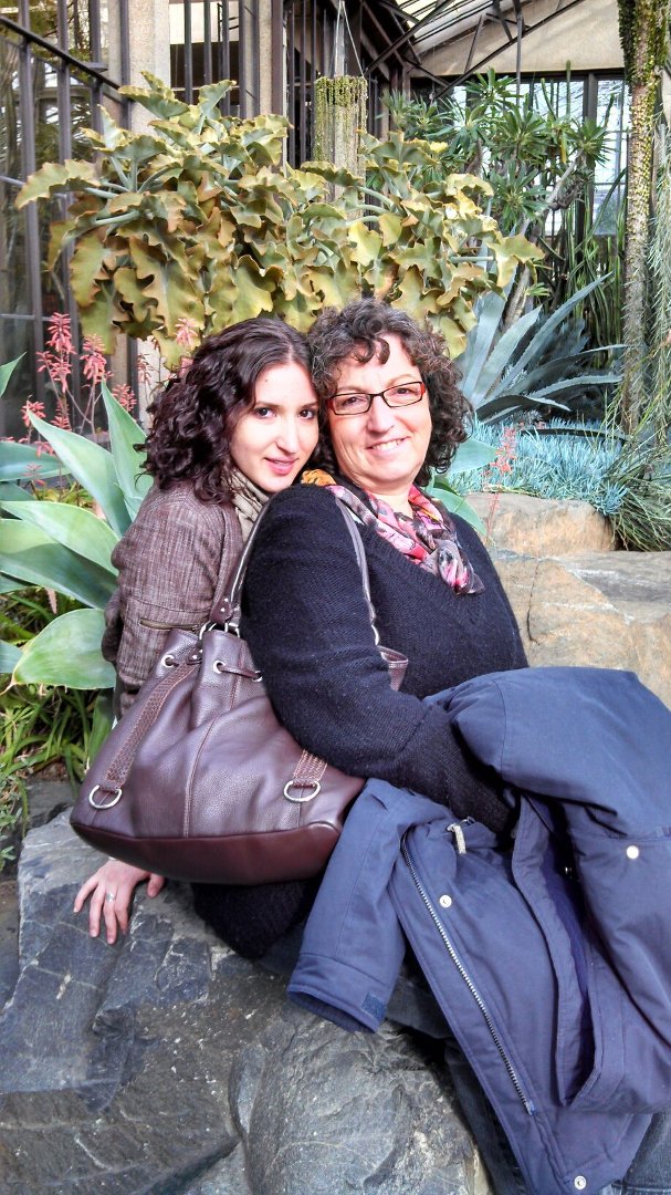 Barbara Bloom's album, Mobile Uploads
