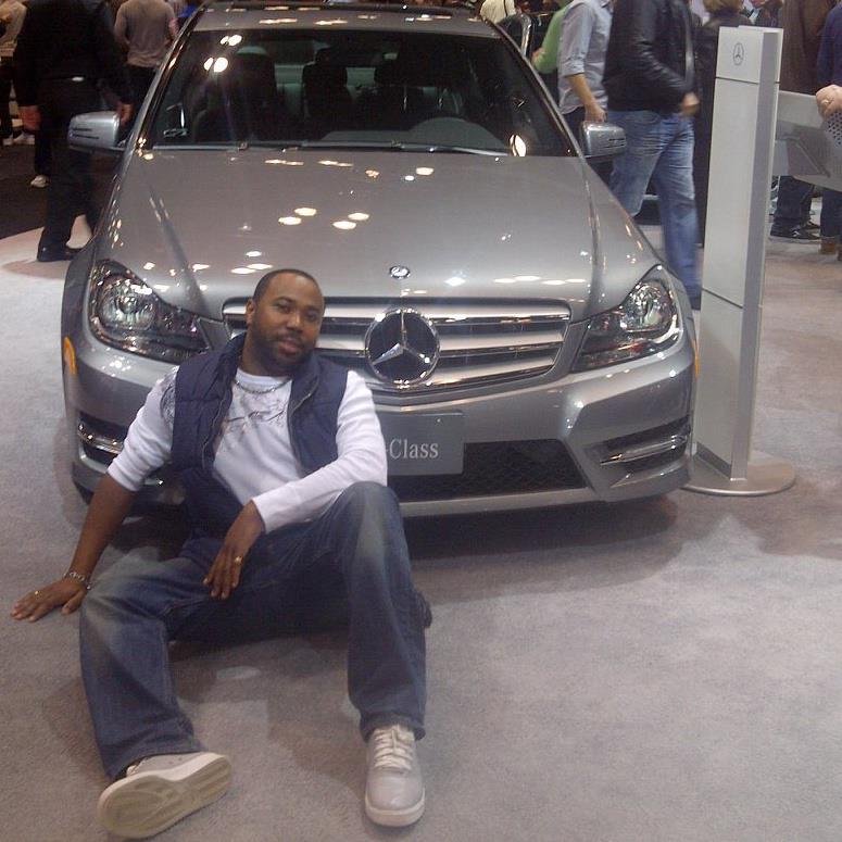 Mad Eeh's album, Profile Pictures
