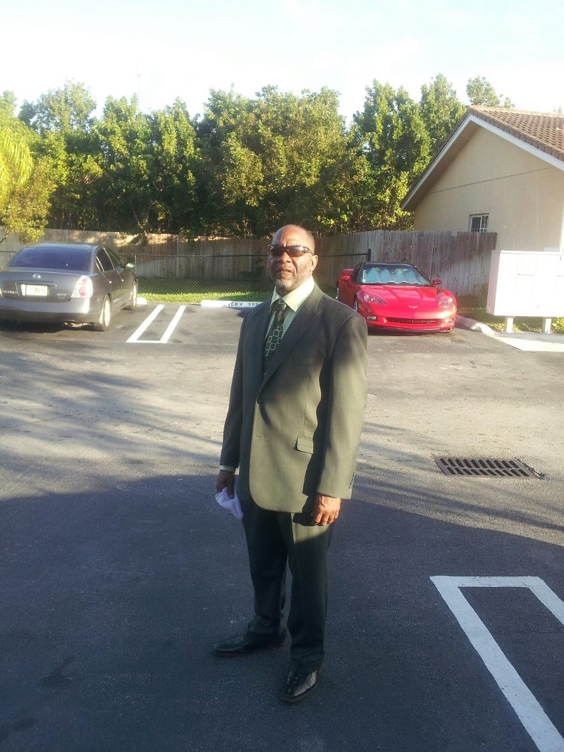 Mozel Butler's album, Mobile Uploads