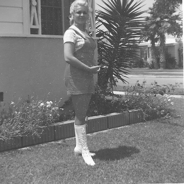 Donna Beddow's album, Profile Pictures