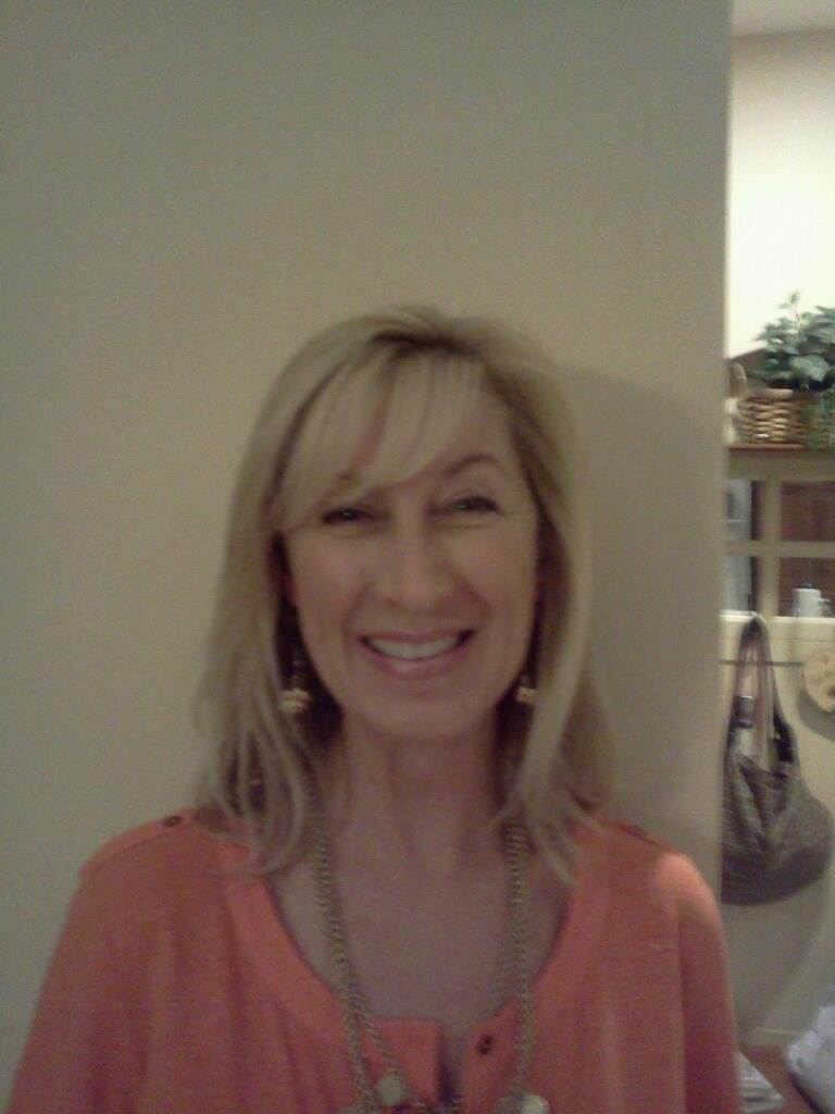 Dany Atkinson-Tinsley's album, Mobile Uploads