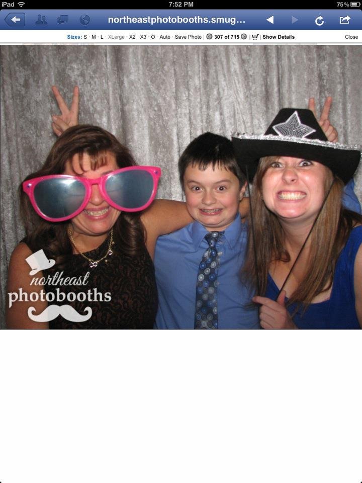 Leslie Petersen's album, Photo booth