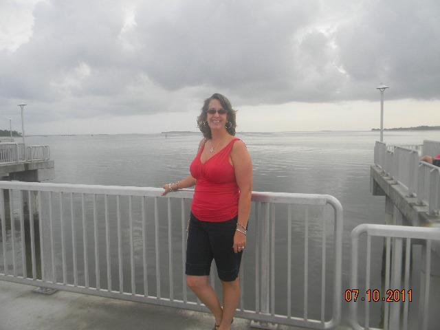 Margaret Libby's album, Profile Pictures