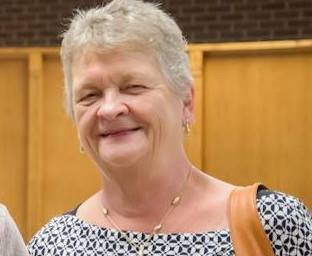 Roberta Lewis' album, Profile Pictures