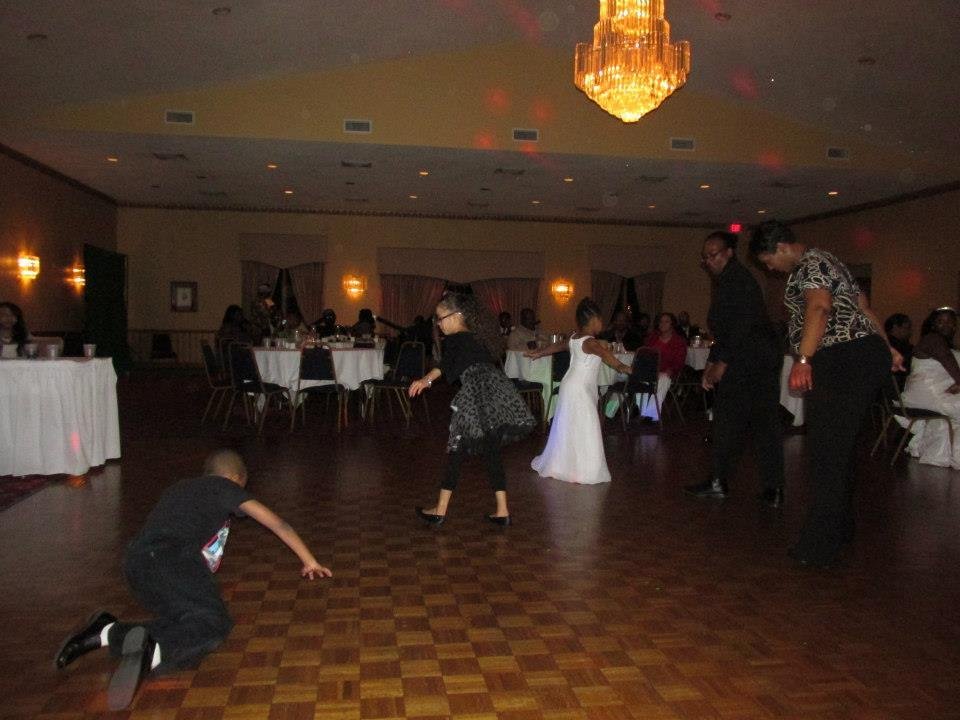 Ezetta Murray's album, Mary & Darnell = Wedding Bliss