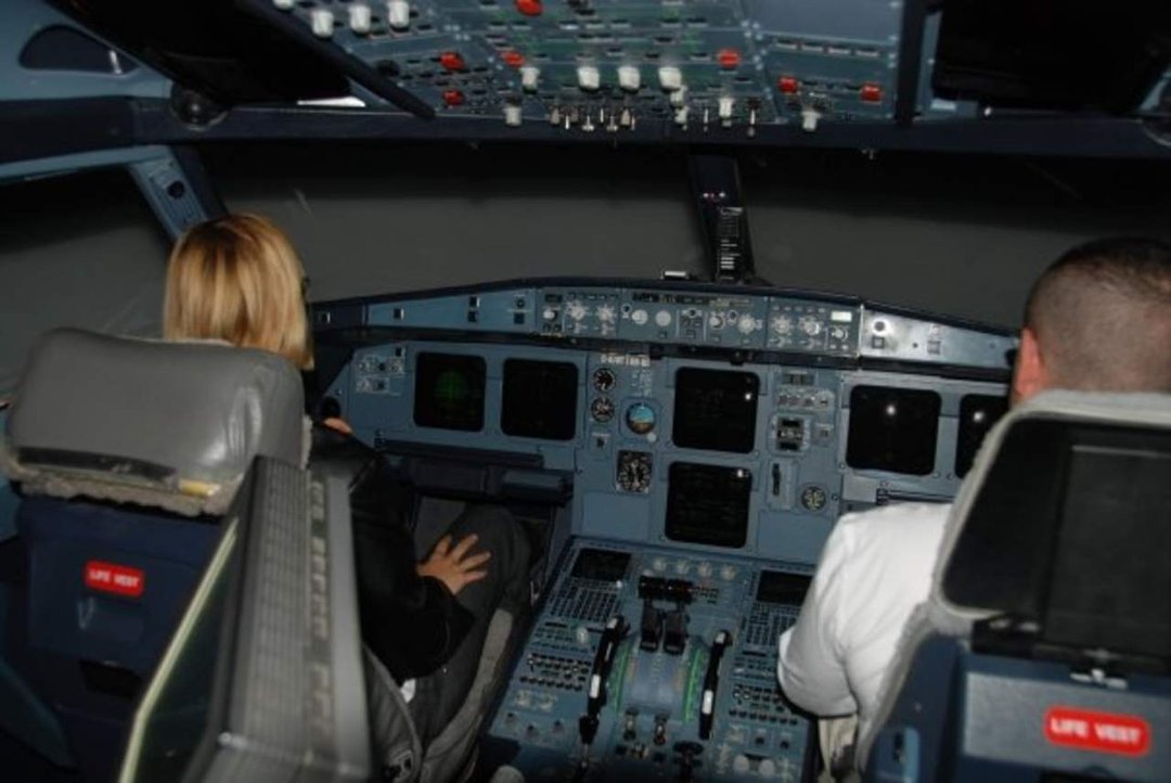 Sean Batte's album, Flying an Airbus A320
