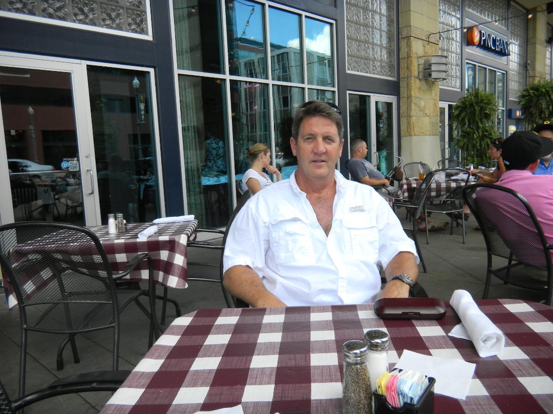 Bob Smith's album, Profile Pictures