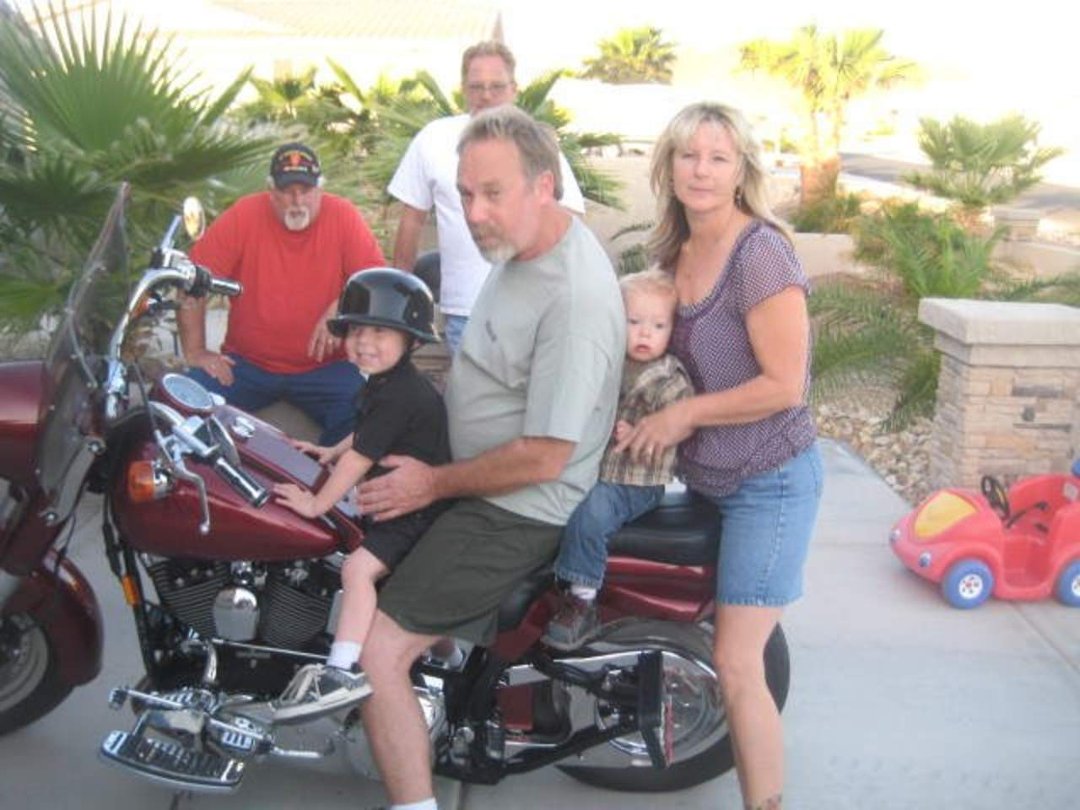 Judy Chamberlain's album, family