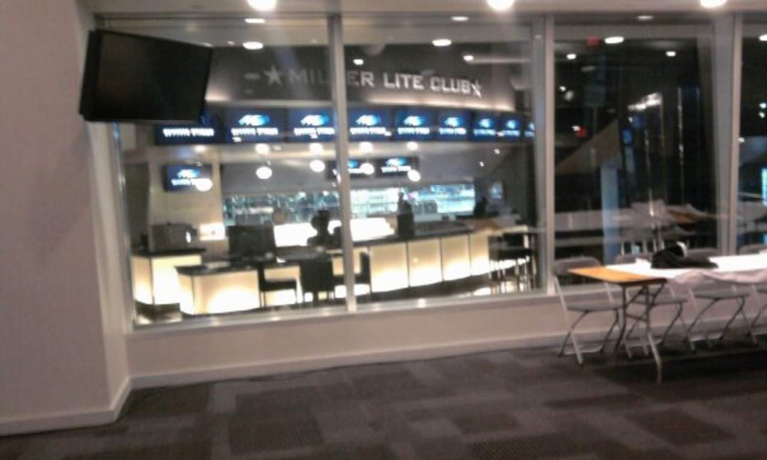 Elizabeth Peterson's album, Texas Stadium