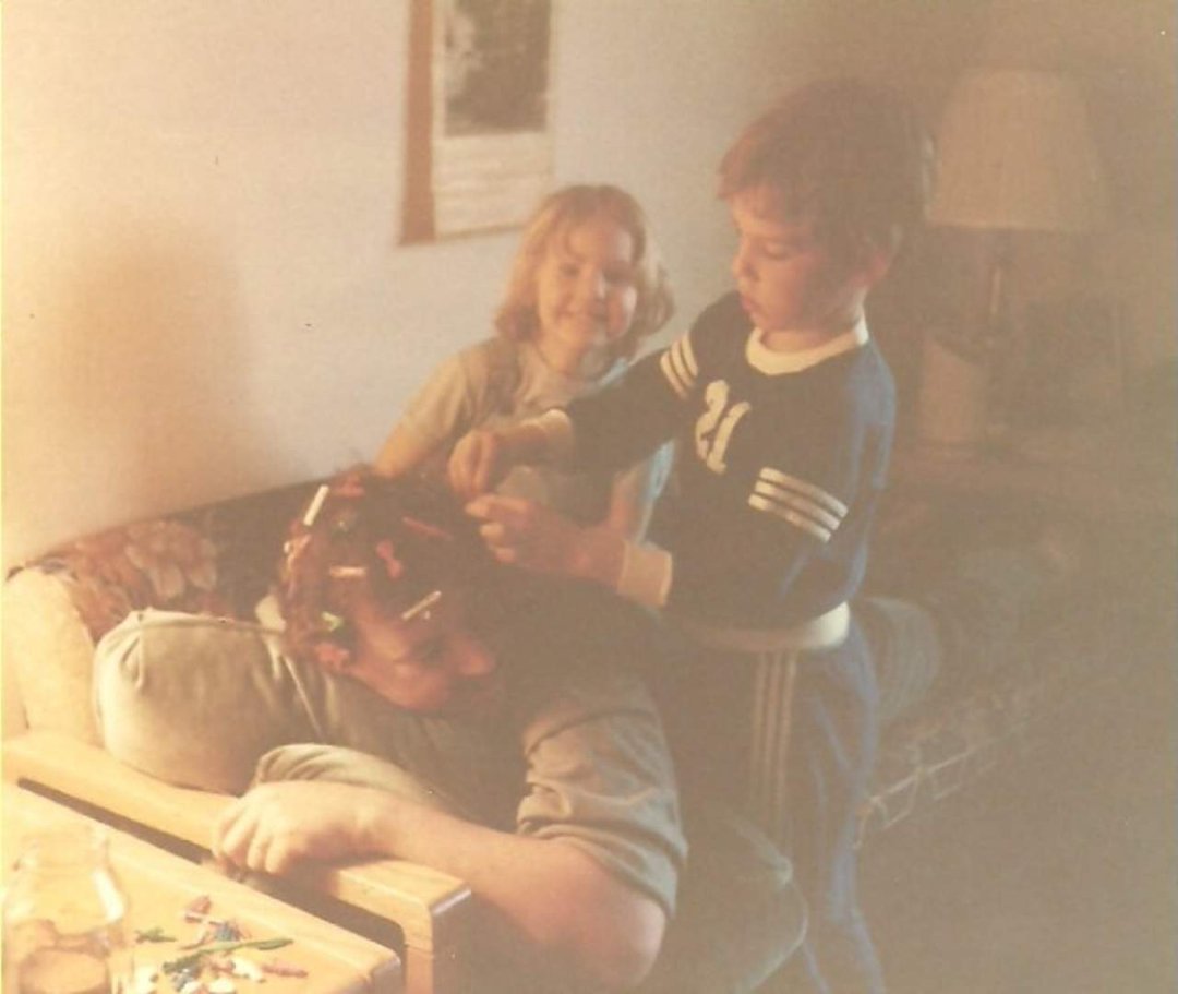 Gordon Bennett's album, Cover Photos