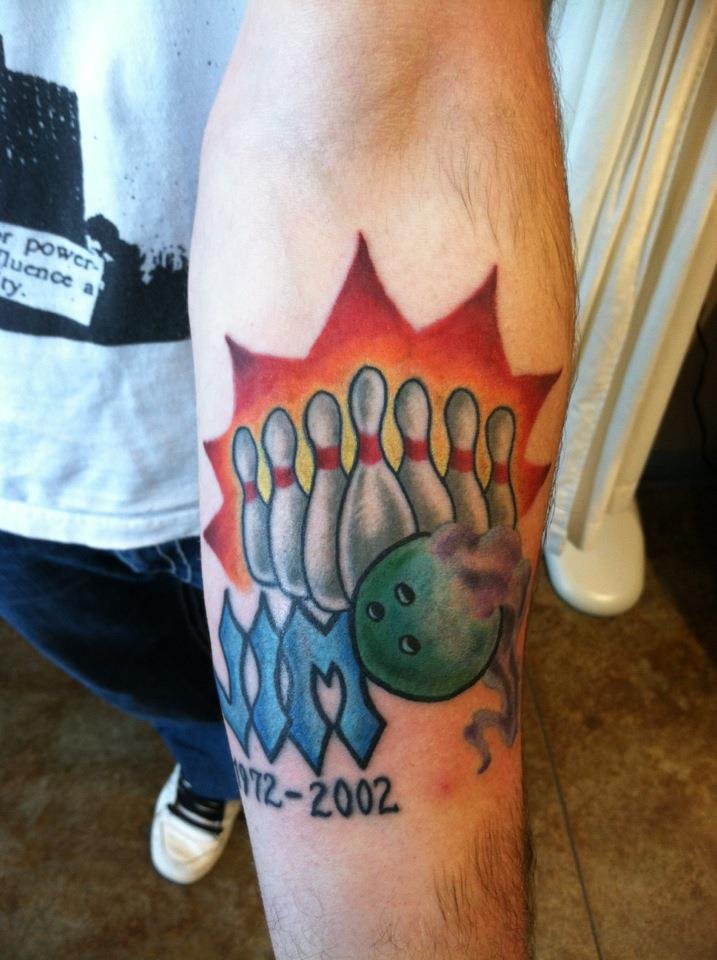 Justin Hess' album, Mobile Uploads