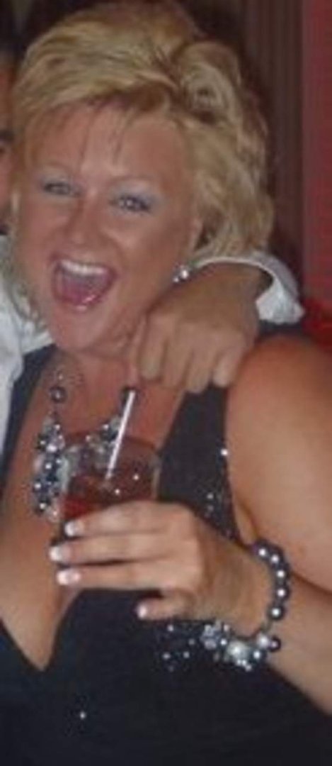 Shayna Devall's album, Profile Pictures