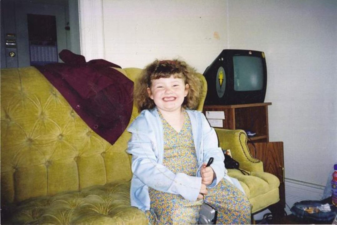 (Lee) Lillian Devone's album, Scanner lightly (family)