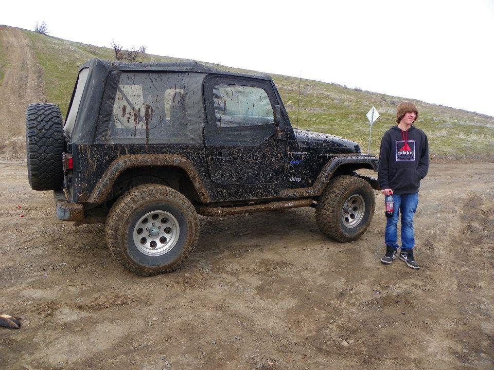 Jessica Brooks' album, Shootin' and Muddin'
