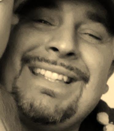 Edward Ayers' album, Profile Pictures
