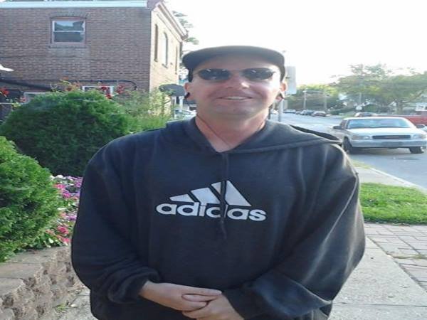 Scott Cody's album, Profile Pictures