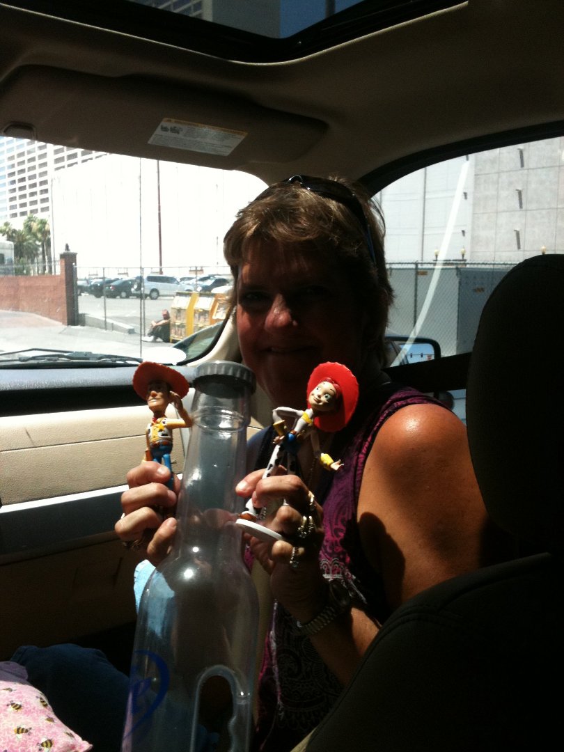 Nina Wright's album, Mobile Uploads