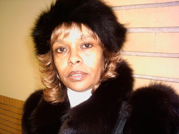 Ada Hinley's album, Profile Pictures