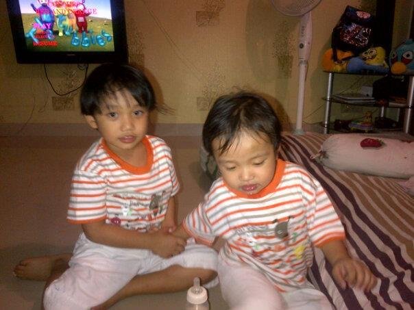 Hari Widodo's album, Mobile Uploads