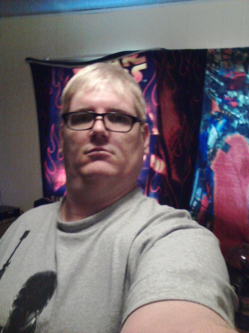 James Bliss' album, Wall Photos