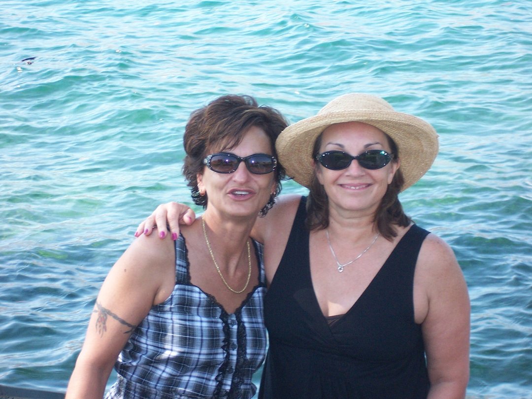 Sharon Shrader's album, Profile Pictures