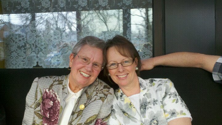 Barbara Collins' album, Mobile Uploads