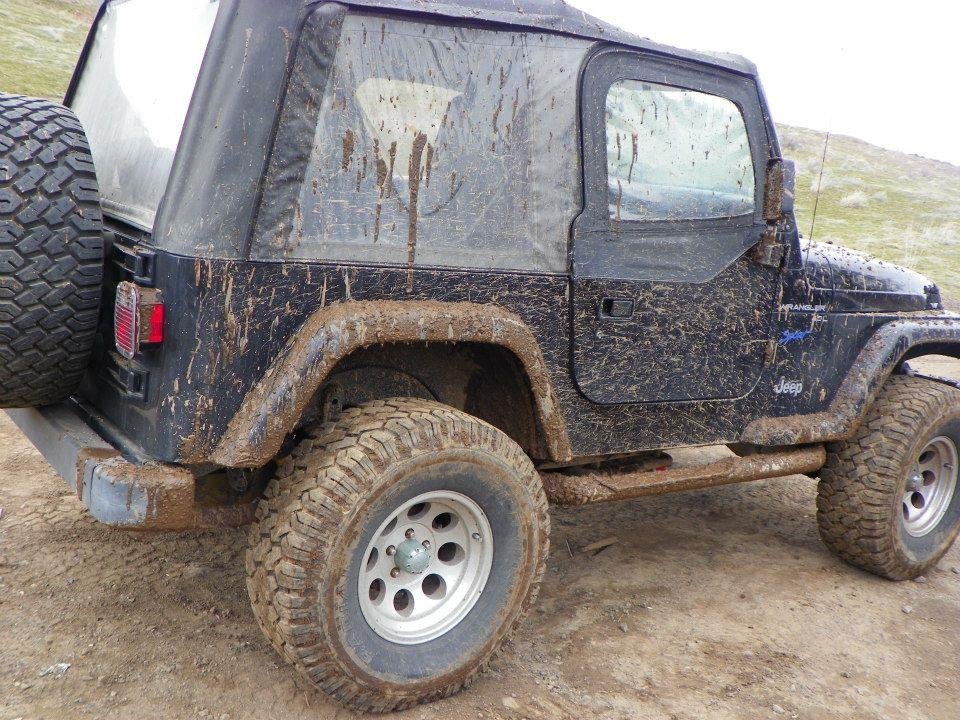 Jessica Brooks' album, Shootin' and Muddin'