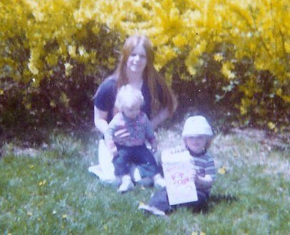 Brenda Leslie's album, Profile Pictures