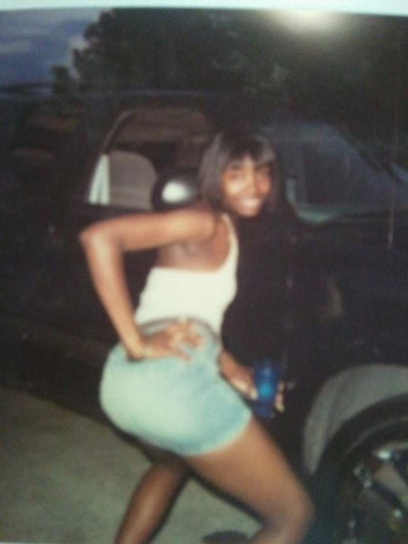Chervonna Thomas' album, Mobile Uploads