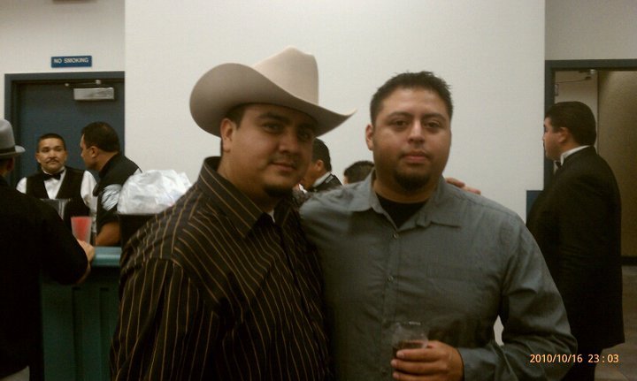 Jose Pantoja's album, Mobile Uploads