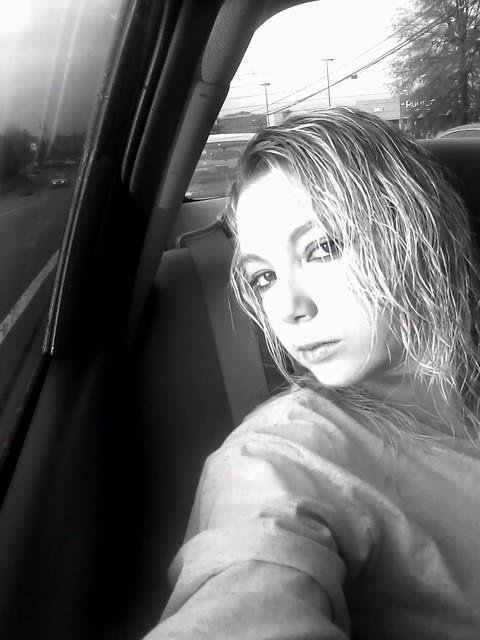 Crystal Crystal's album, Profile Pictures