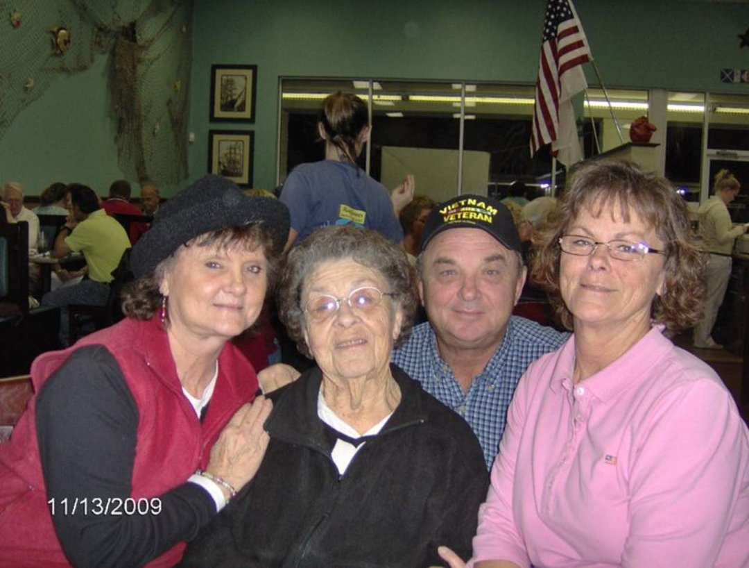 Delores Ealy's album, November 14, 2010