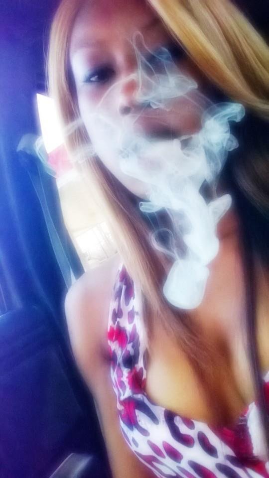 Bhadd Barbie's album, Mobile Uploads