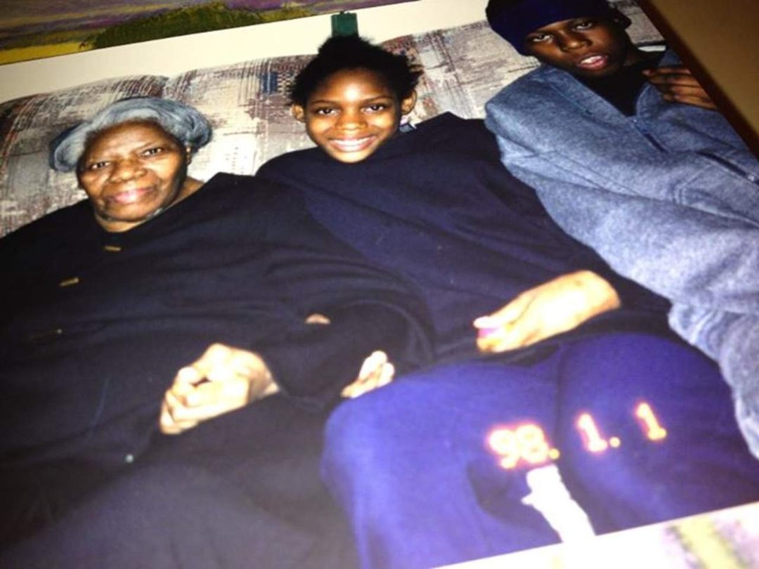 Sylvia Williams' album, Mobile Uploads