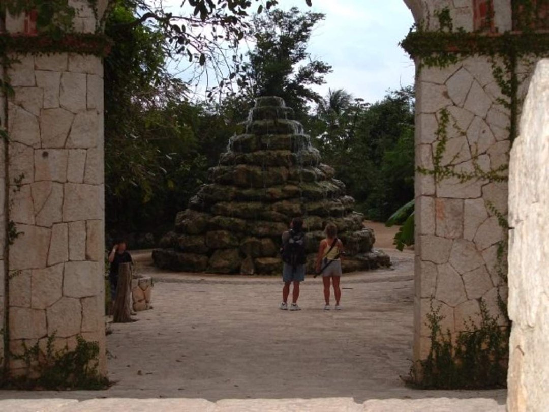 Darin Clegg's album, Cancun