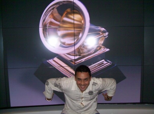 Luis Roman's album, Award Winner