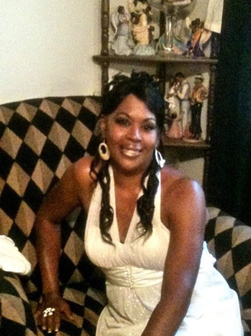 carnetta brisco's album, Profile Pictures
