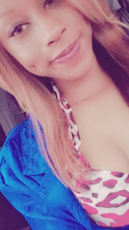 Bhadd Barbie's album, Mobile Uploads