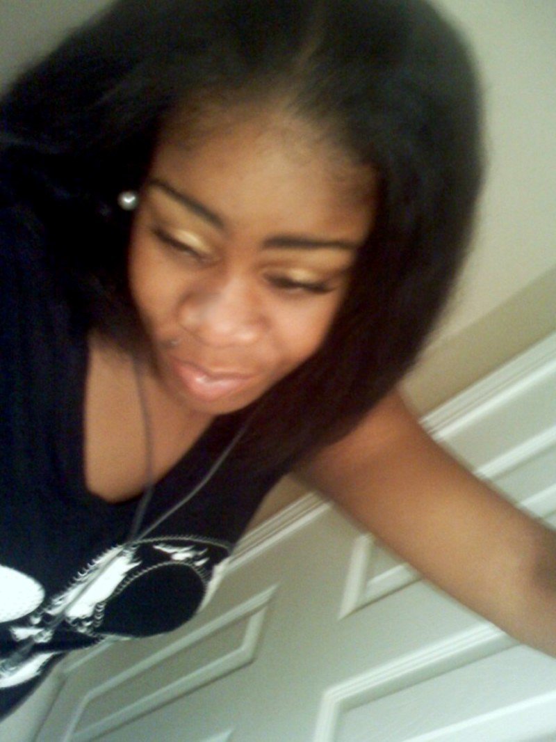 Lashonda Gray's album, Profile Pictures