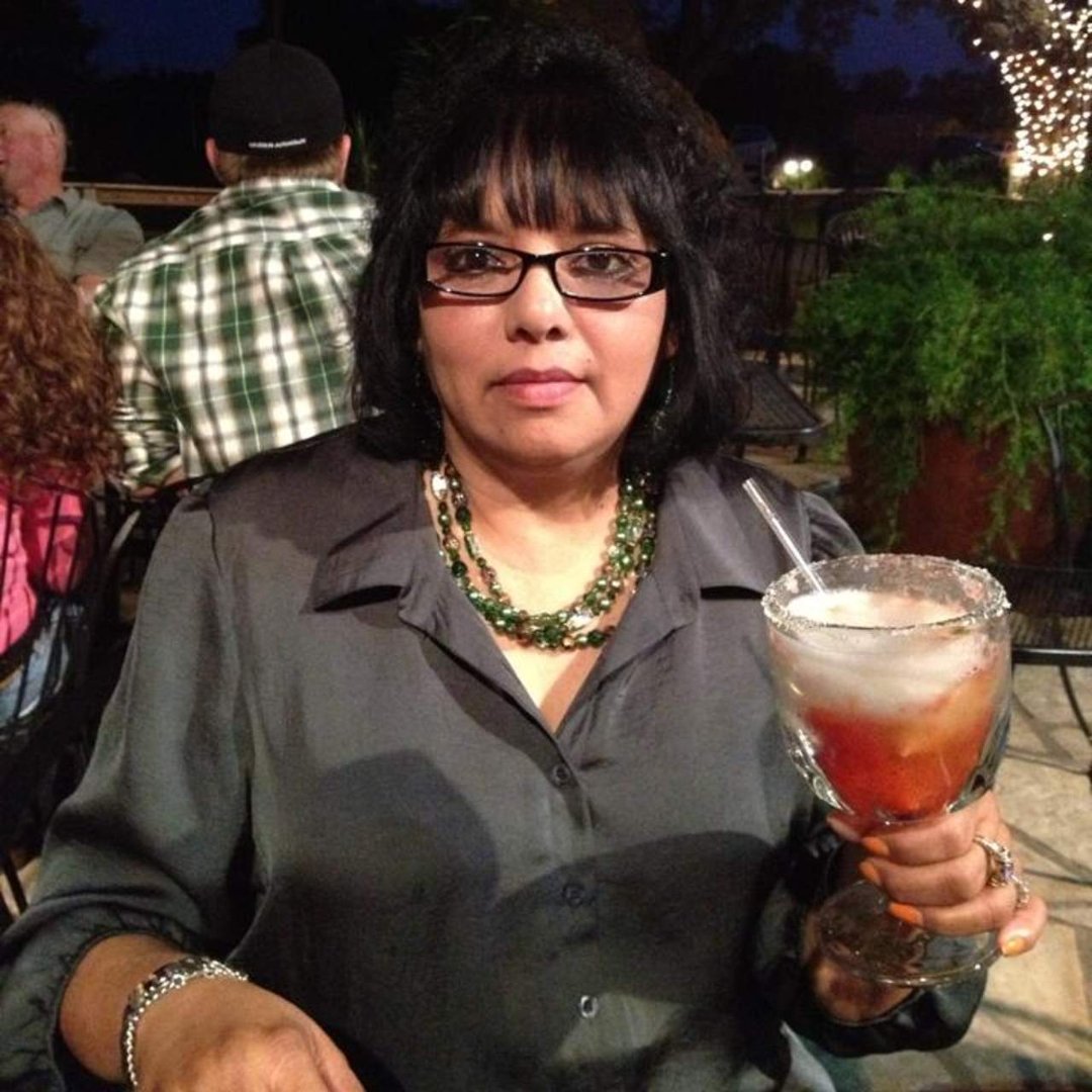 Bertha Ramirez's album, Profile Pictures