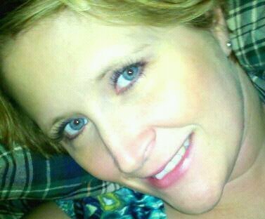Laura Larimer's album, Profile Pictures