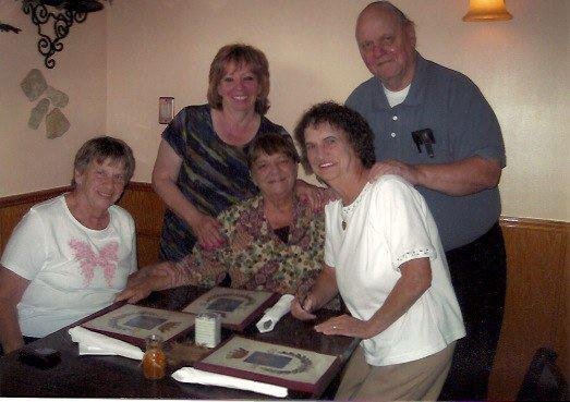 Donna Poinsett's album, Profile Pictures