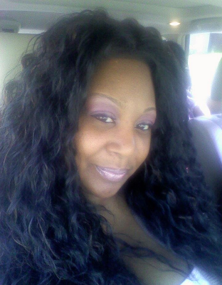Shankeleia Roberson's album, Profile Pictures