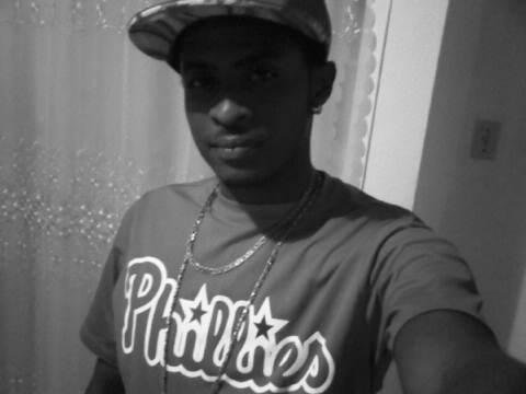 Dadrian Hibbert's album, Profile Pictures